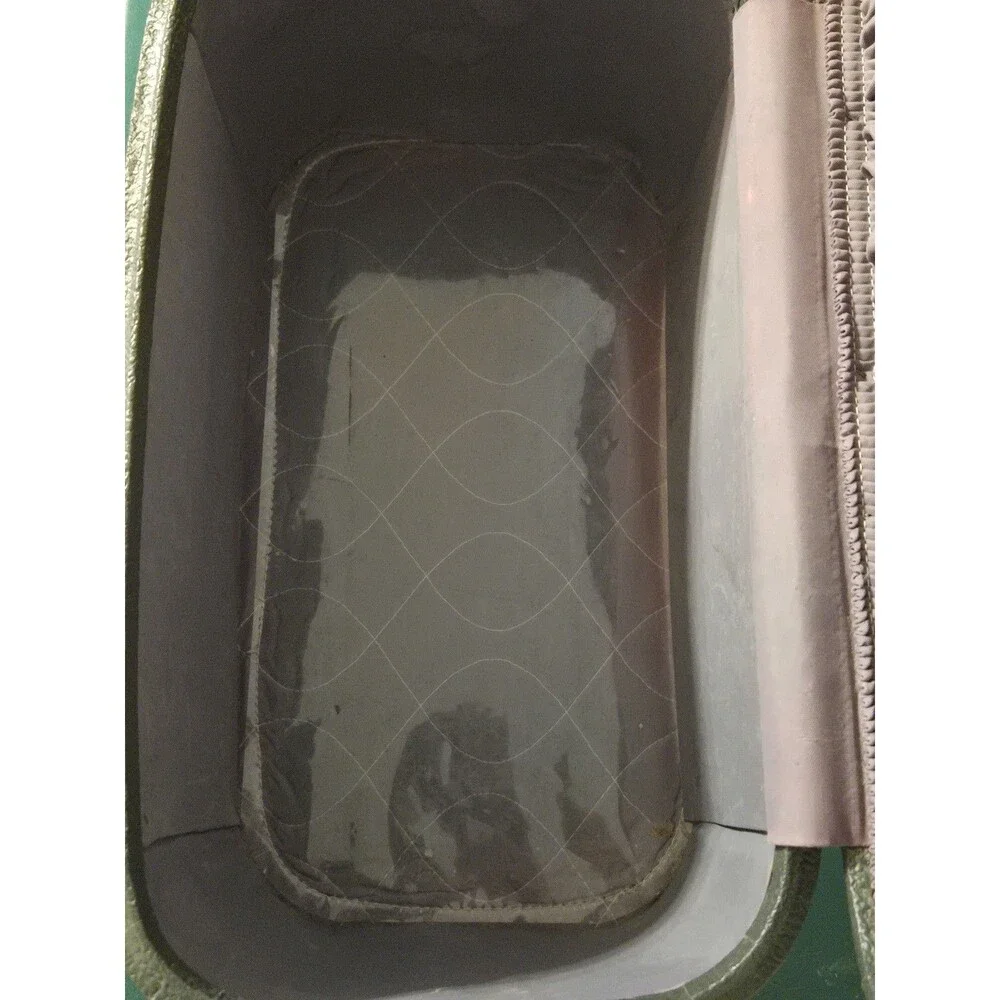 Vintage Blue Train/Vanity Case